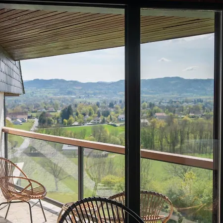 Bed & Breakfast Avec Vue Domessin